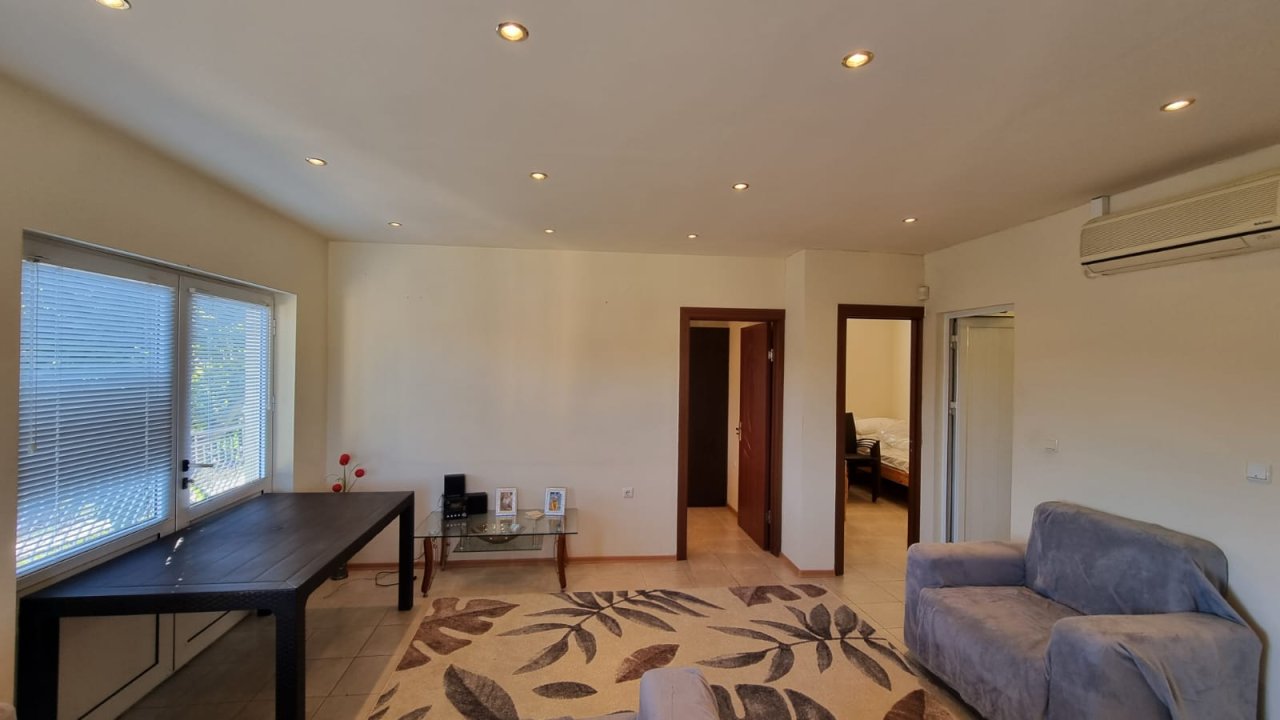 Къща с басейн в Ново Паничарево, област Бургас, България