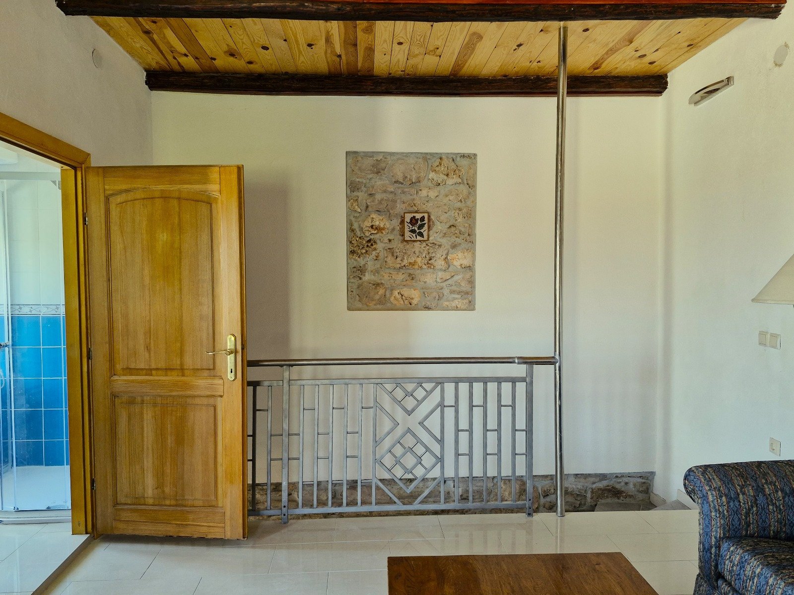 Каменна къща с изглед към морето и лозята - спокоен живот в сърцето на остров Корчула