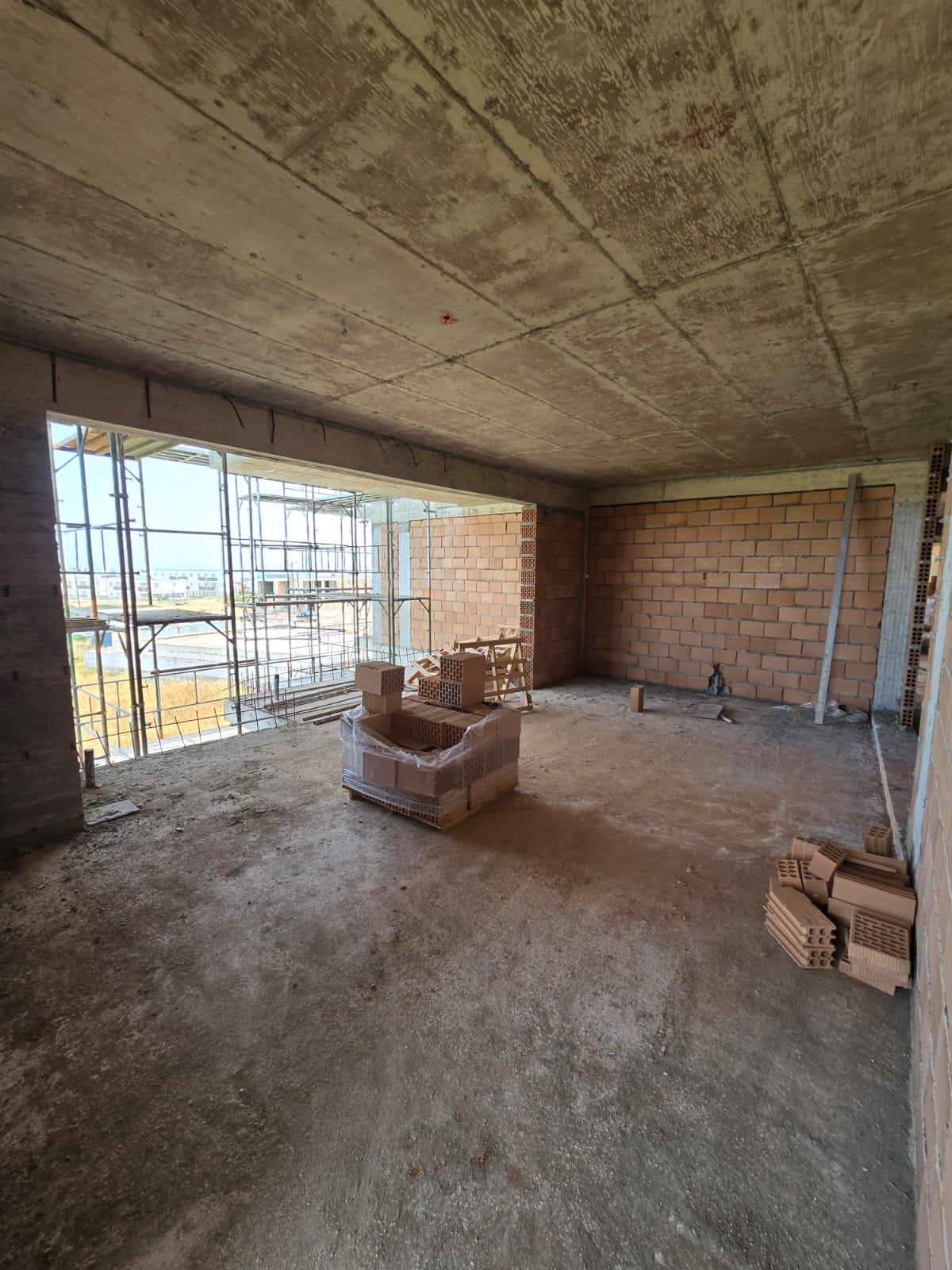 3 стаи в отлично състояние