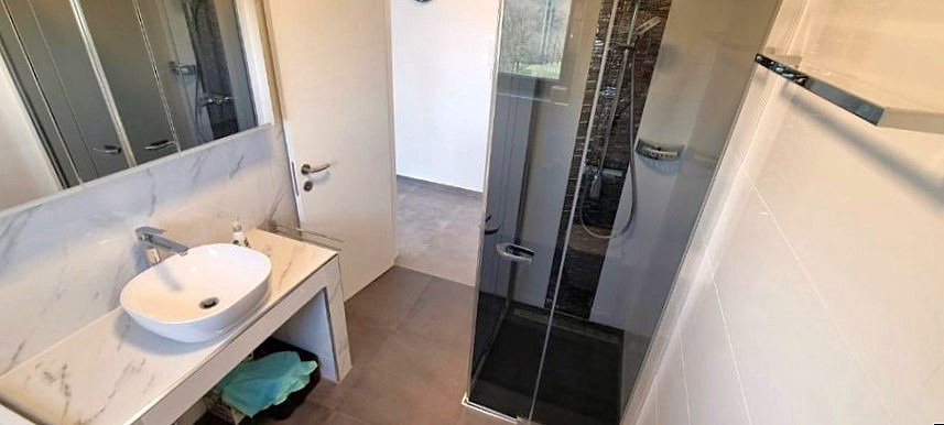 Модерно обзаведен, нов апартамент, с гледка към морето, Medulin