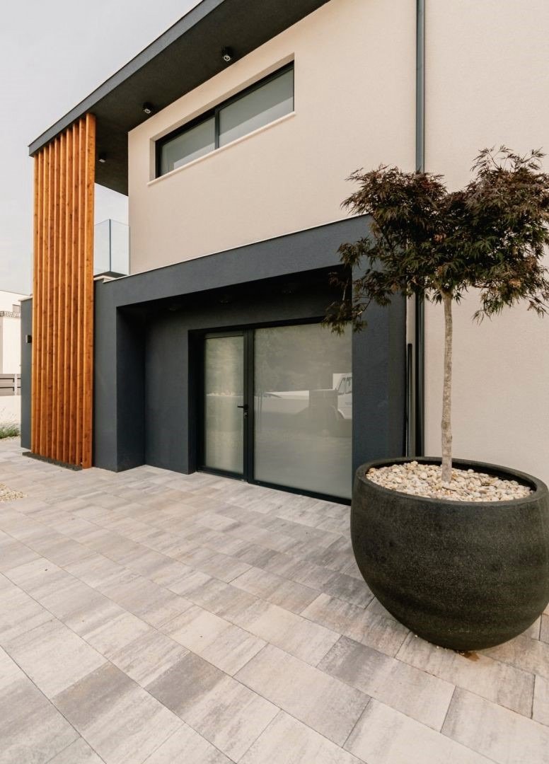 Дизайнерска вила с басейн и сауна на 350 м от морето, Шибеник