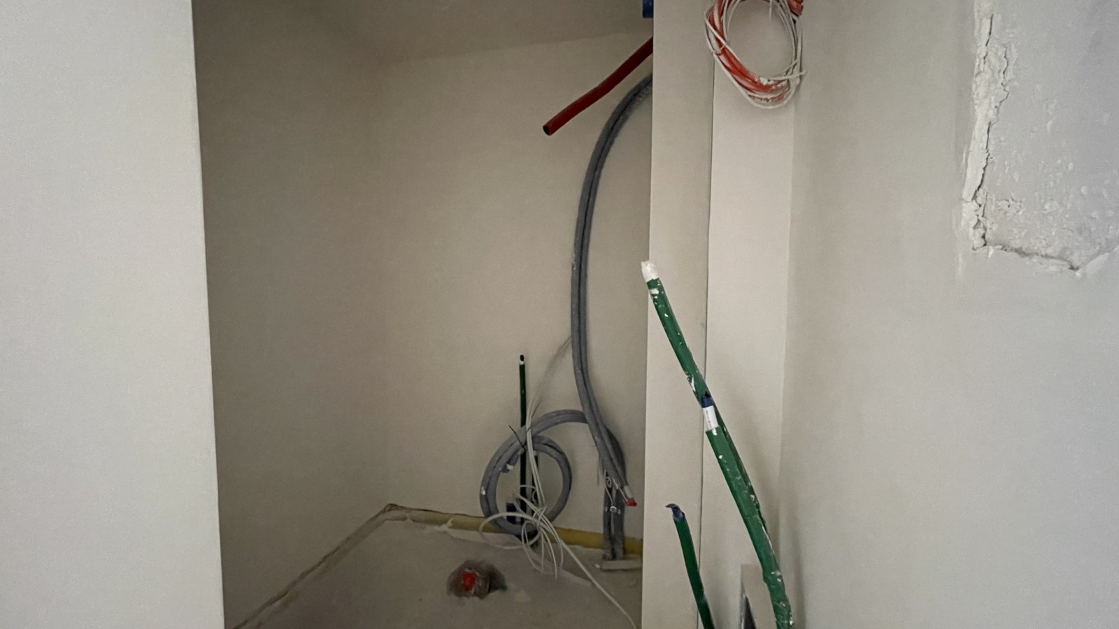 Модерен апартамент с гледка към морето на 400 м от плажа Водице