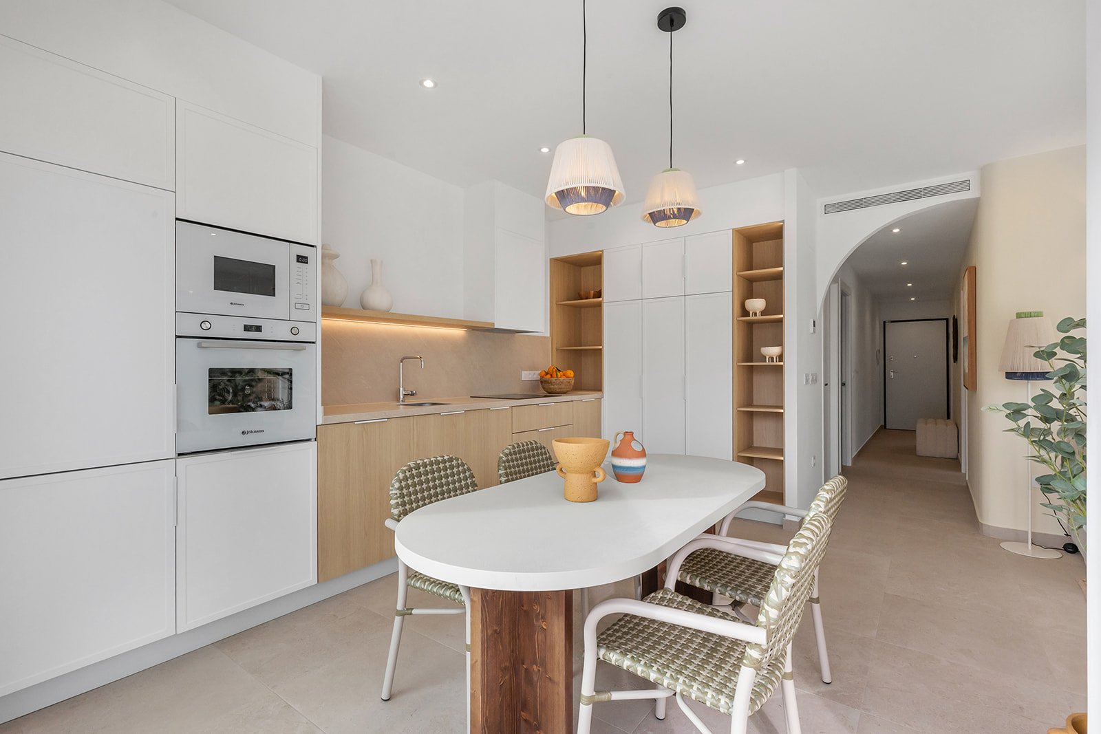 Модерно самостоятелно шале́, на 1 км от морето, Лос Алкасарес