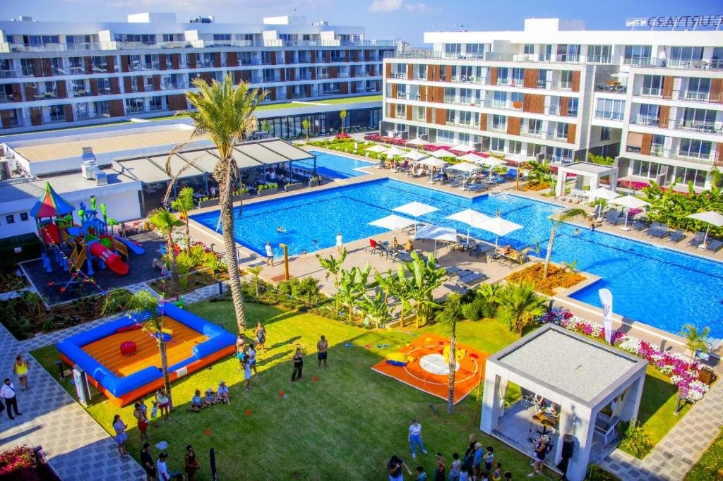 Комфортен апартамент 2+1 в Courtyard — Искеле / Лонг Бийч, Северен Кипър