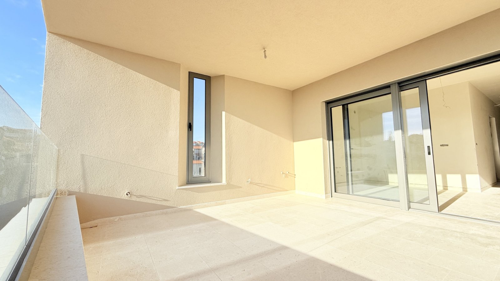 Луксозен мезонет с панорамна гледка и две паркоместа, Водице