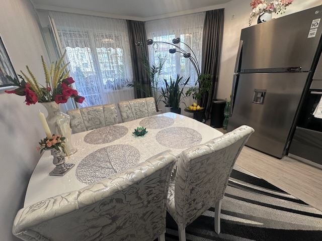 Апартамент 1+2 в комплекс Долфин Бей, Свети Влас, България