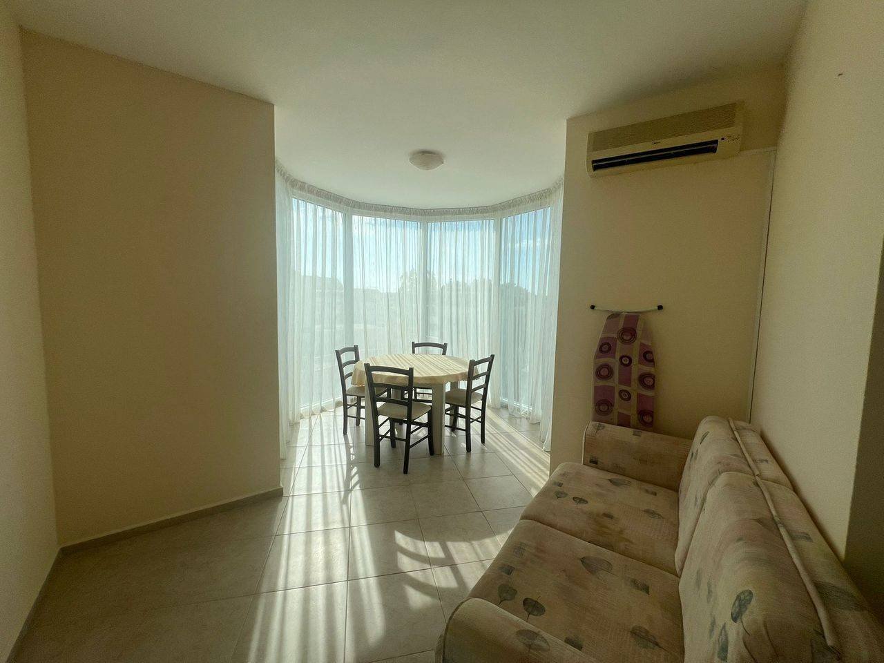 Двустаен апартамент в комплекс Пироп Сити, Слънчев бряг, България