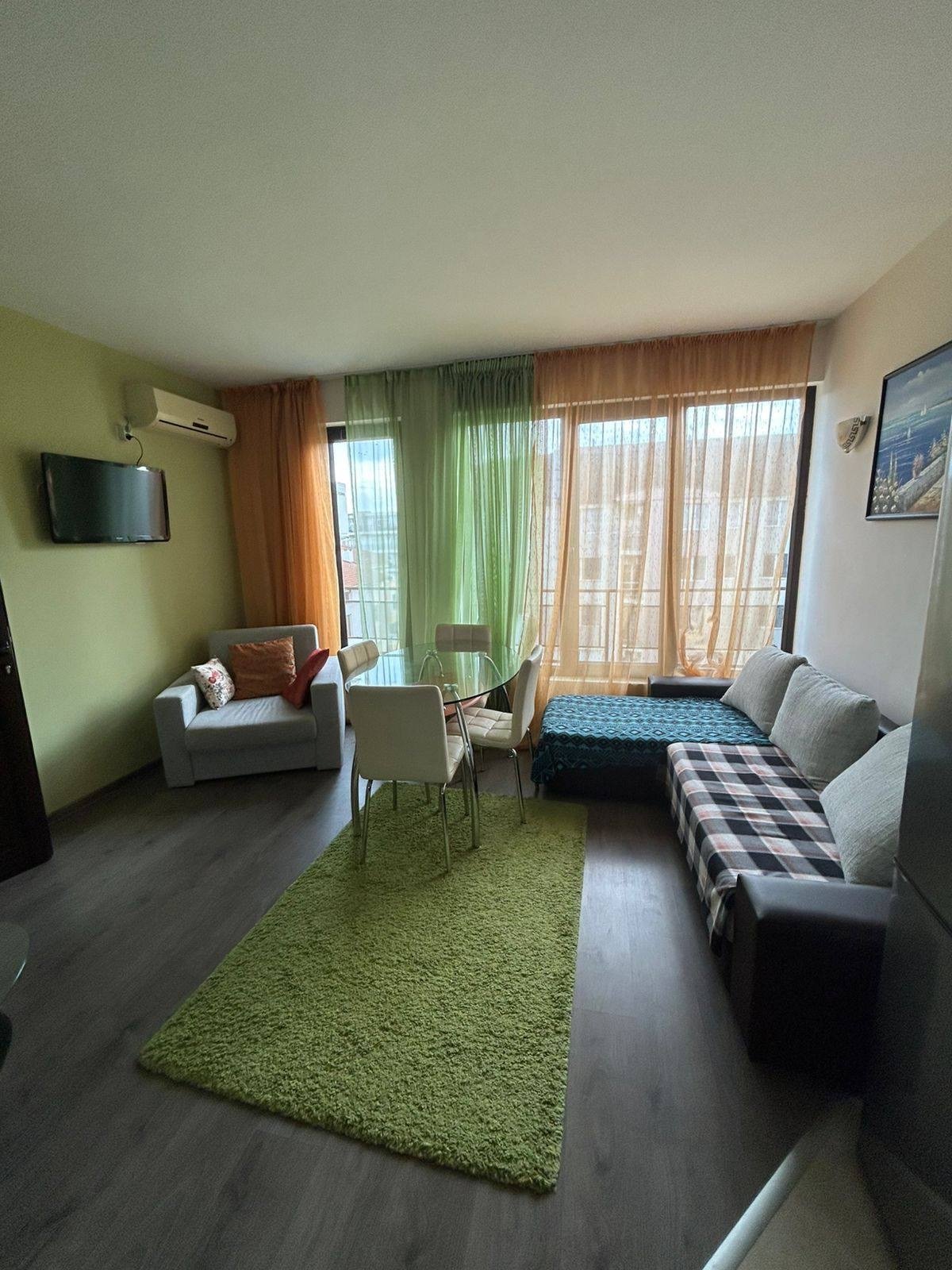 Двуетажен апартамент с две стаи в комплекс Амбър Бийч, Слънчев бряг, България