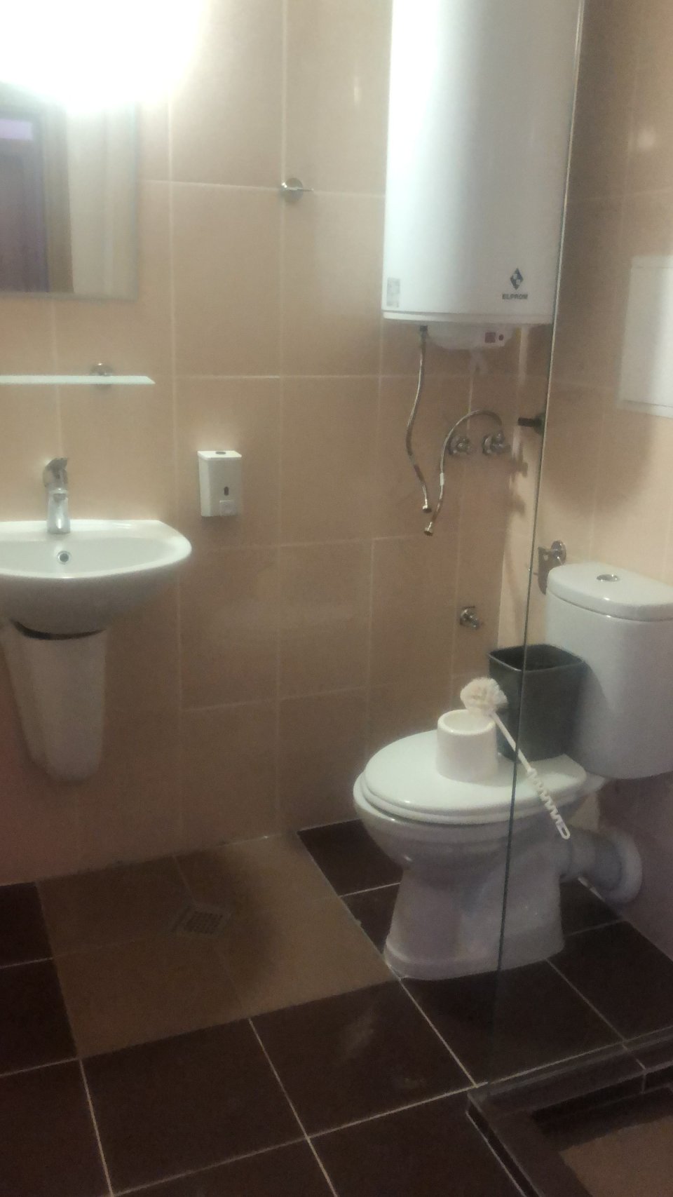 Дългосрочно наемане на апартаменти в Ахелой от септември, България