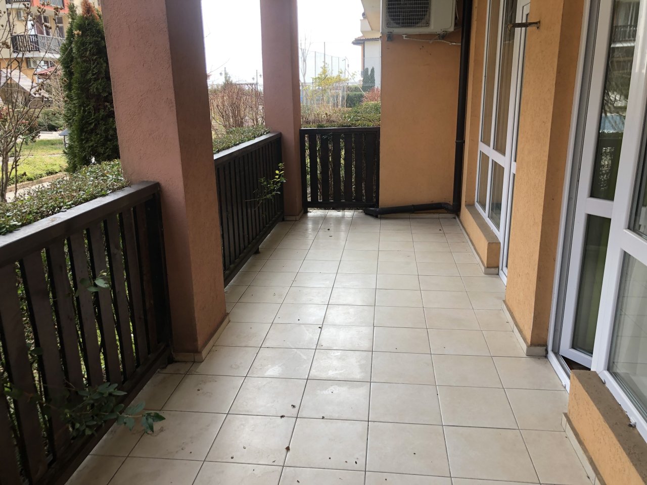 Дългосрочно наемане на апартаменти в Ахелой от септември, България