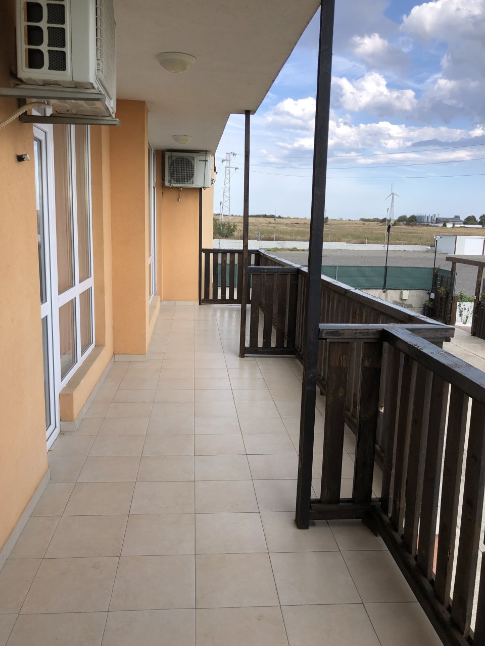 Дългосрочно наемане на апартаменти в Ахелой от септември, България