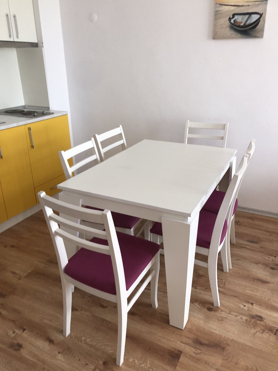 Дългосрочно наемане на апартаменти в Ахелой от септември, България