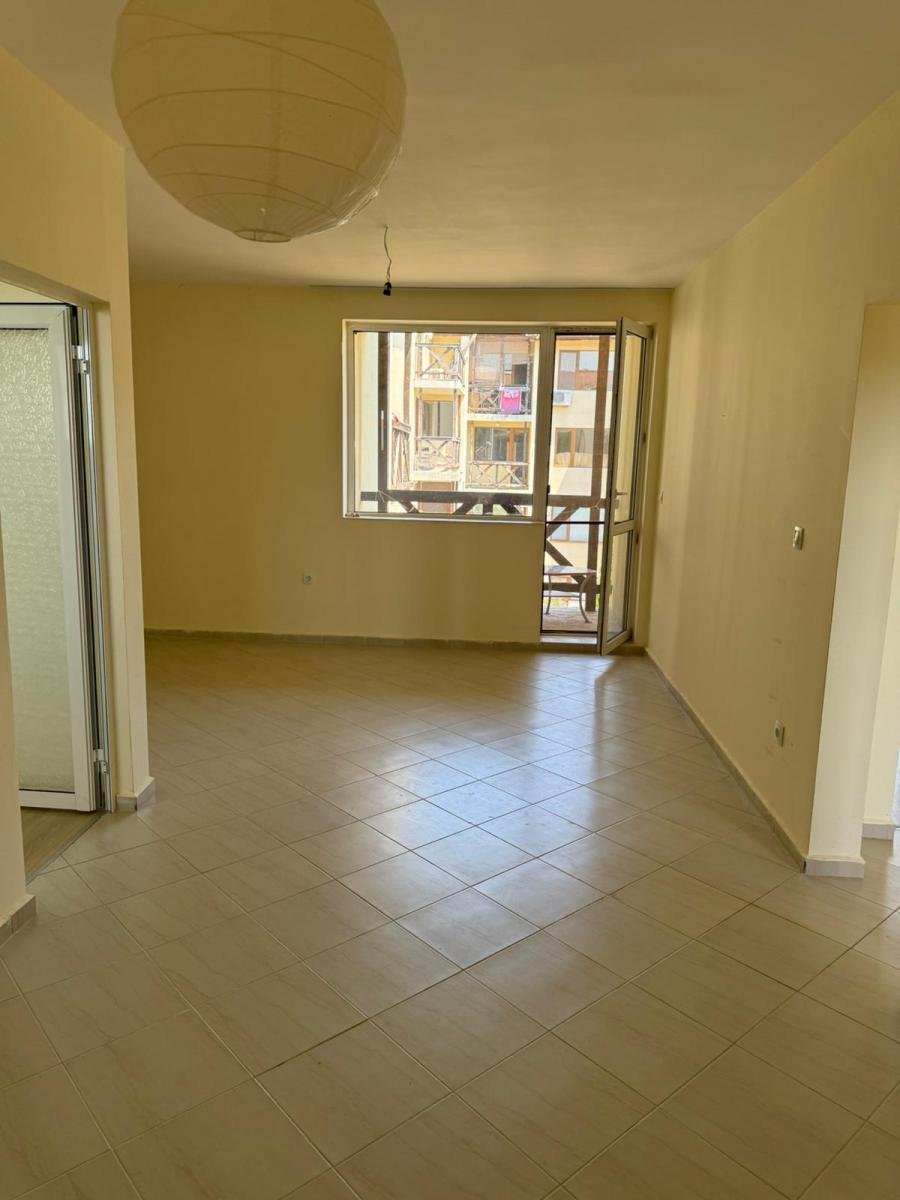 Просторен апартамент с гледка към морето | Без такса поддръжка | на 500 м от плажа