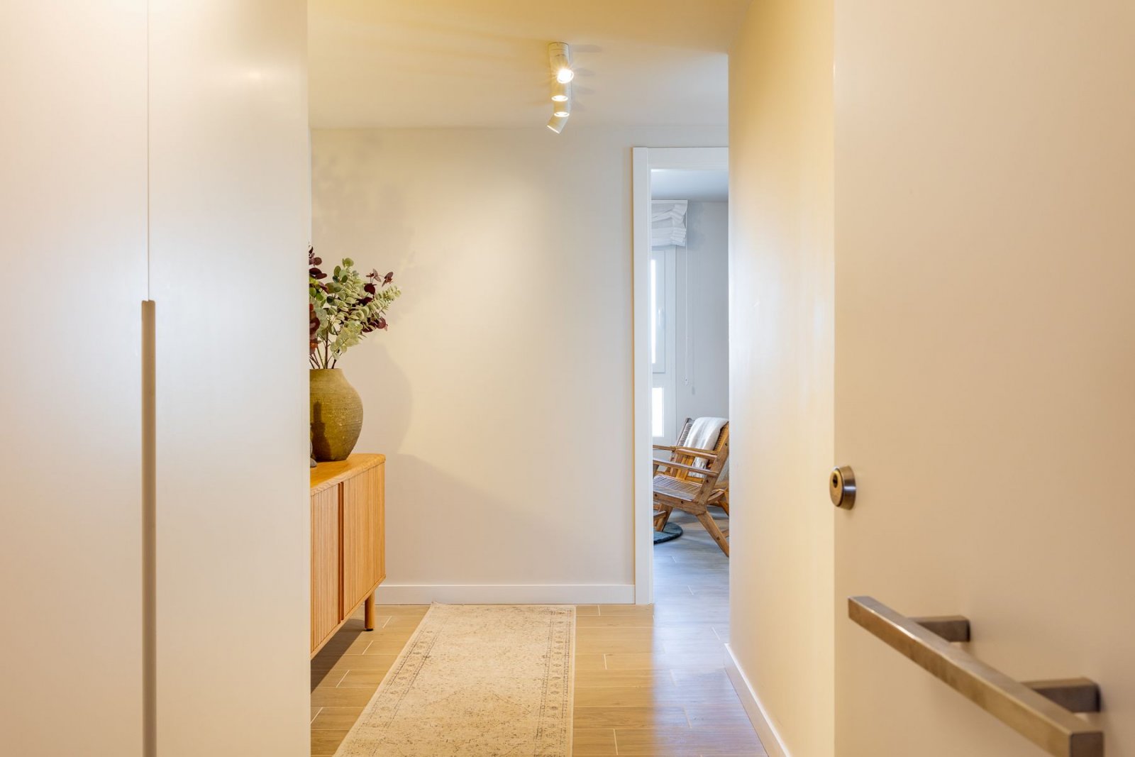 Ексклузивни апартаменти с гледка към морето, на 450 м от плажа, Калпе