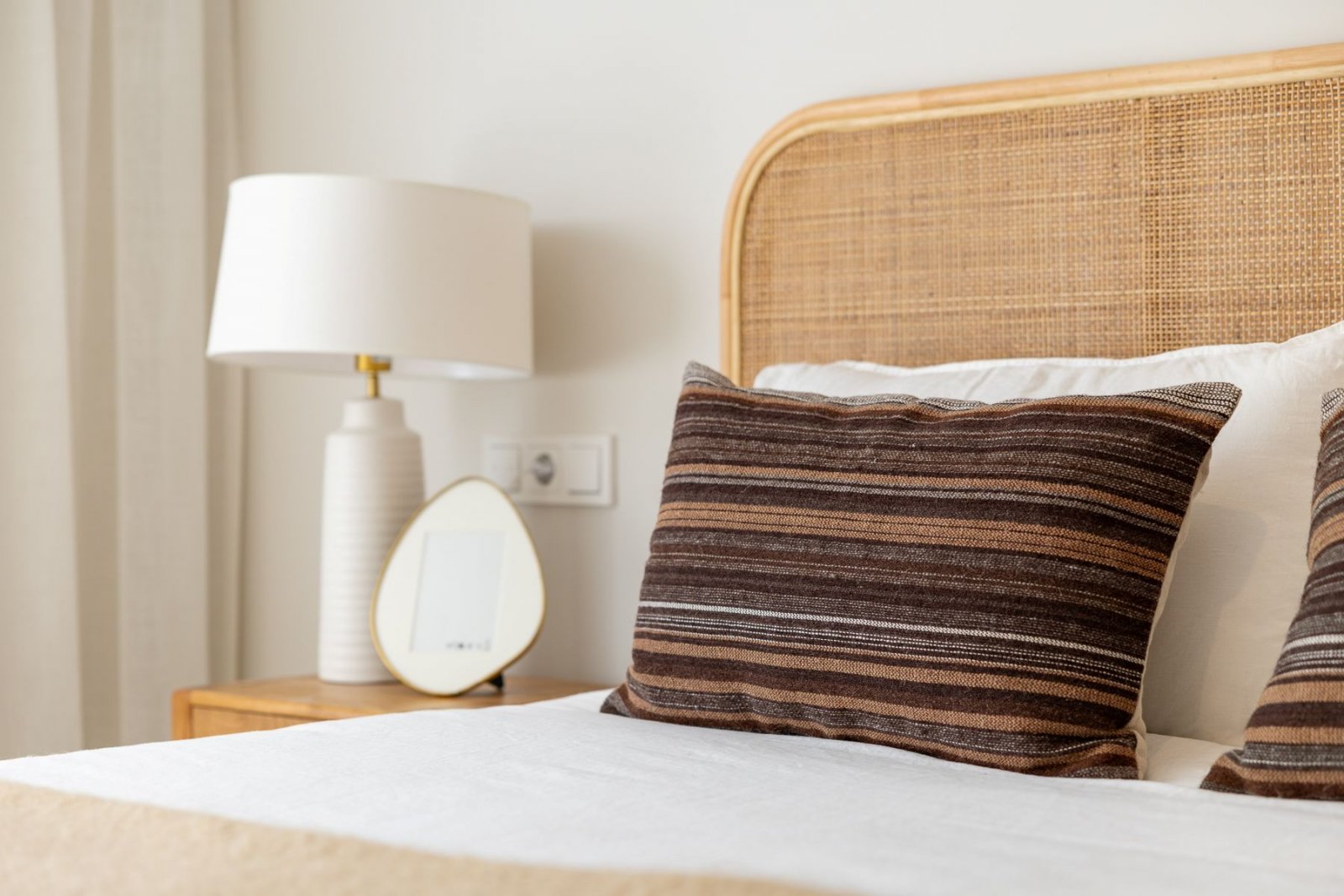 Ексклузивни апартаменти с гледка към морето, на 450 м от плажа, Калпе