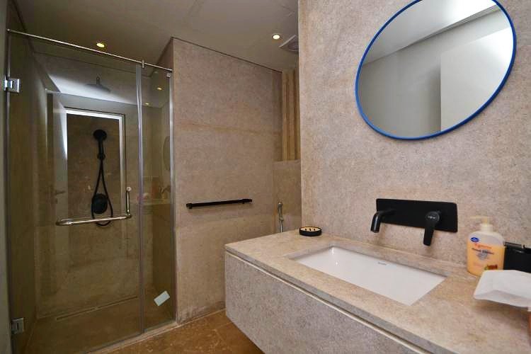 Самостоятелна и напълно обзаведена вила в Mesca Soma Bay, лукс и инвестиция на първа линия