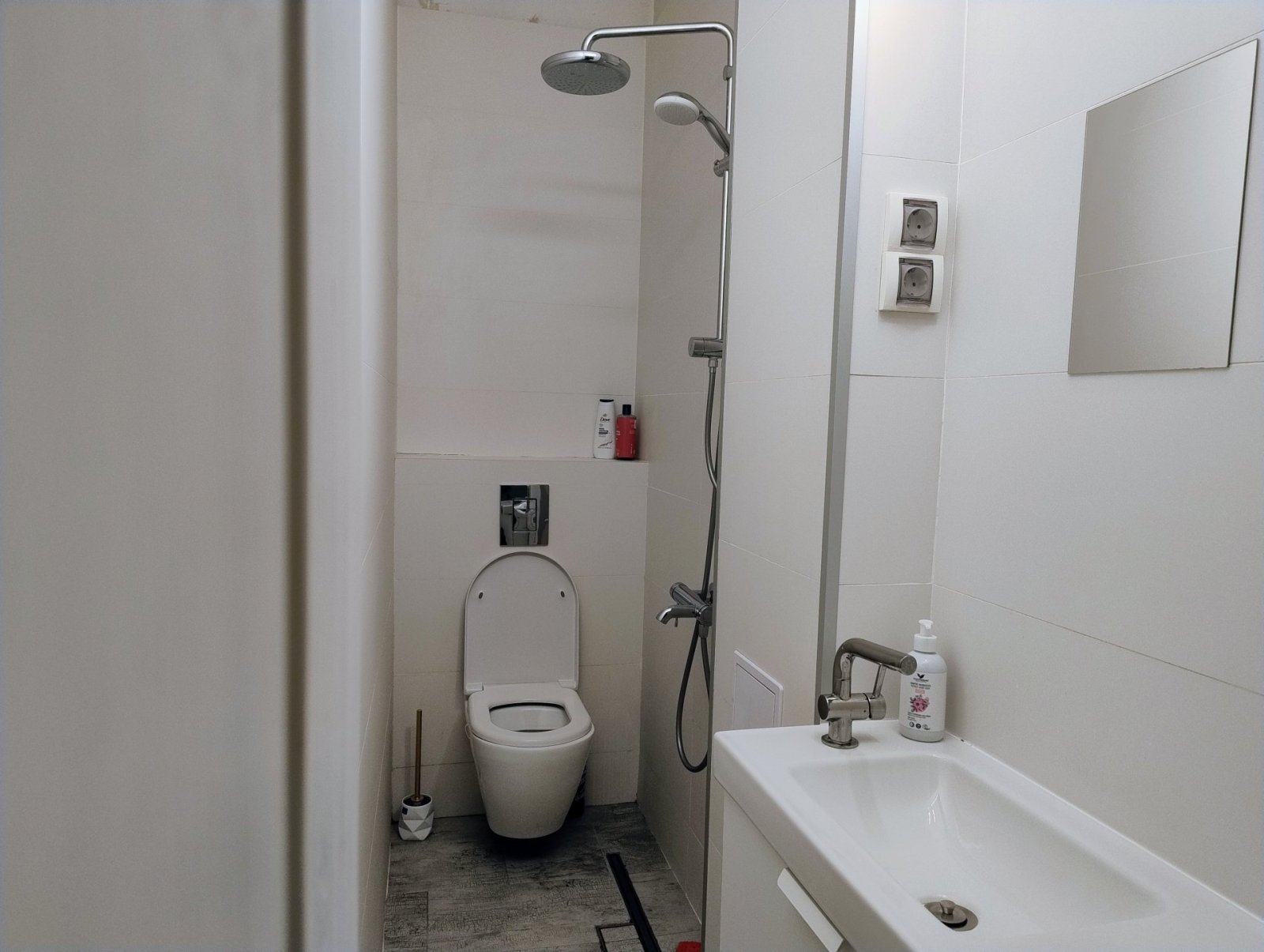 Стилно реновирано студио в центъра на София | Граф Игнатиев | 278 250 евро