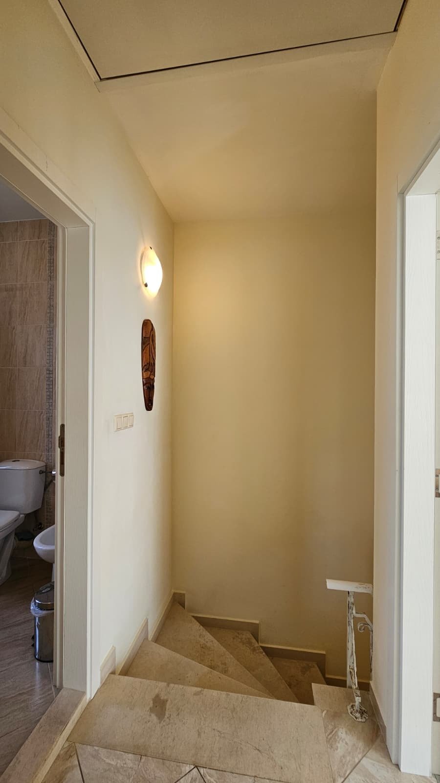 Къща с една семейна във комплекс Виктория Лейк, Северен Поморие, България