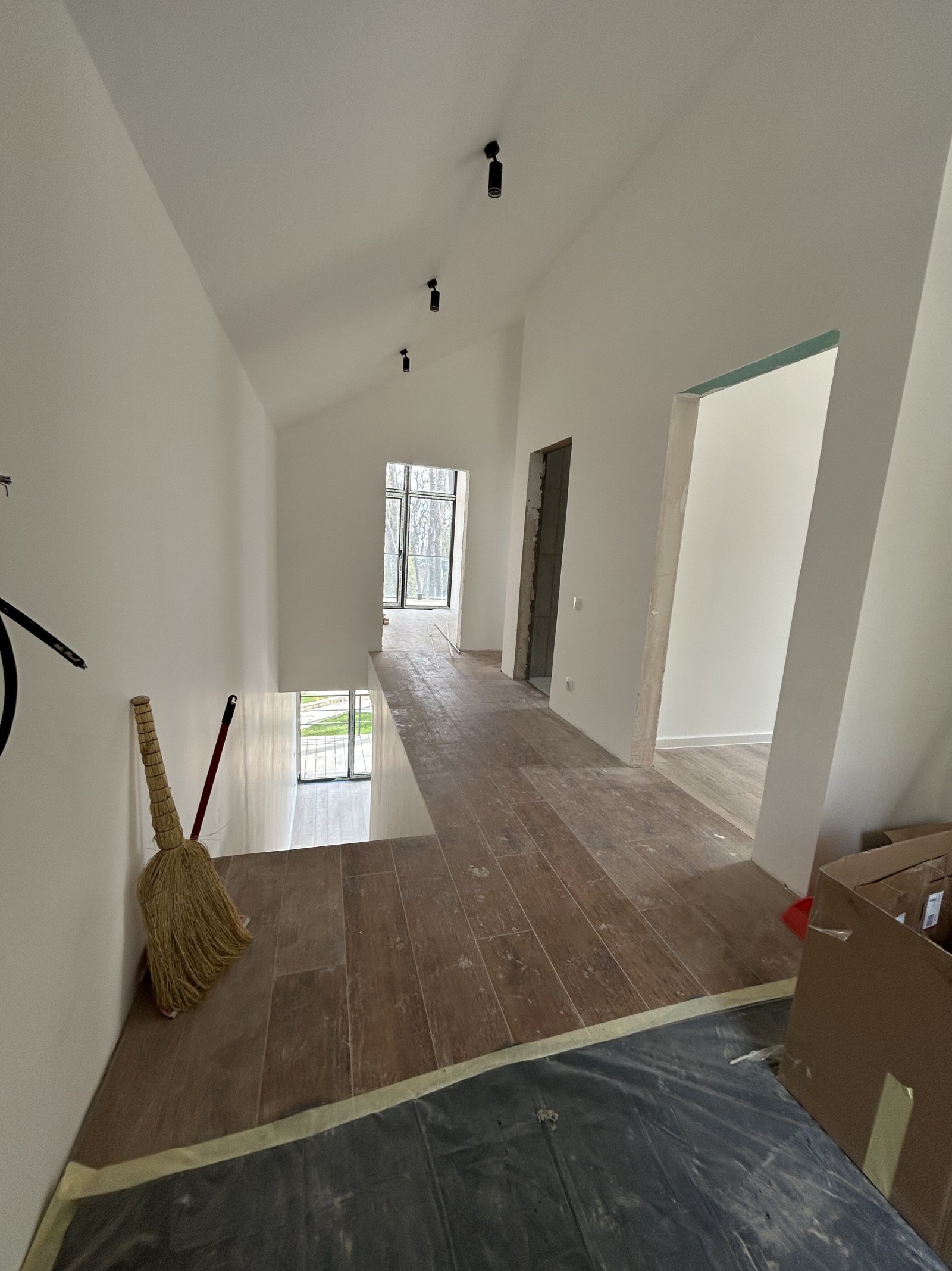 Модерен двуетажен полублок в Forest Club Варна – с площ от 150 м²