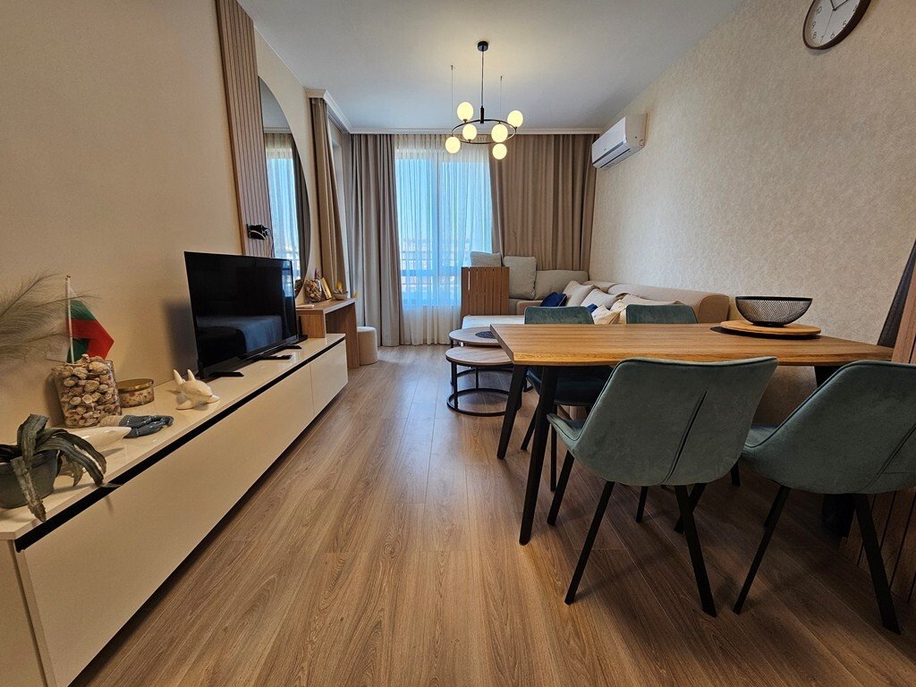 Апартамент 1+1 в комплекс Sorrento Sole Mare, Свети Влас, България