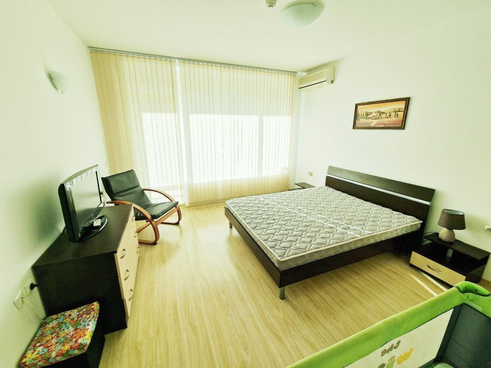 3-стаен апартамент с гледка към морето, две бани, директно на плажа – комплекс Silver Beach, Бяла, България