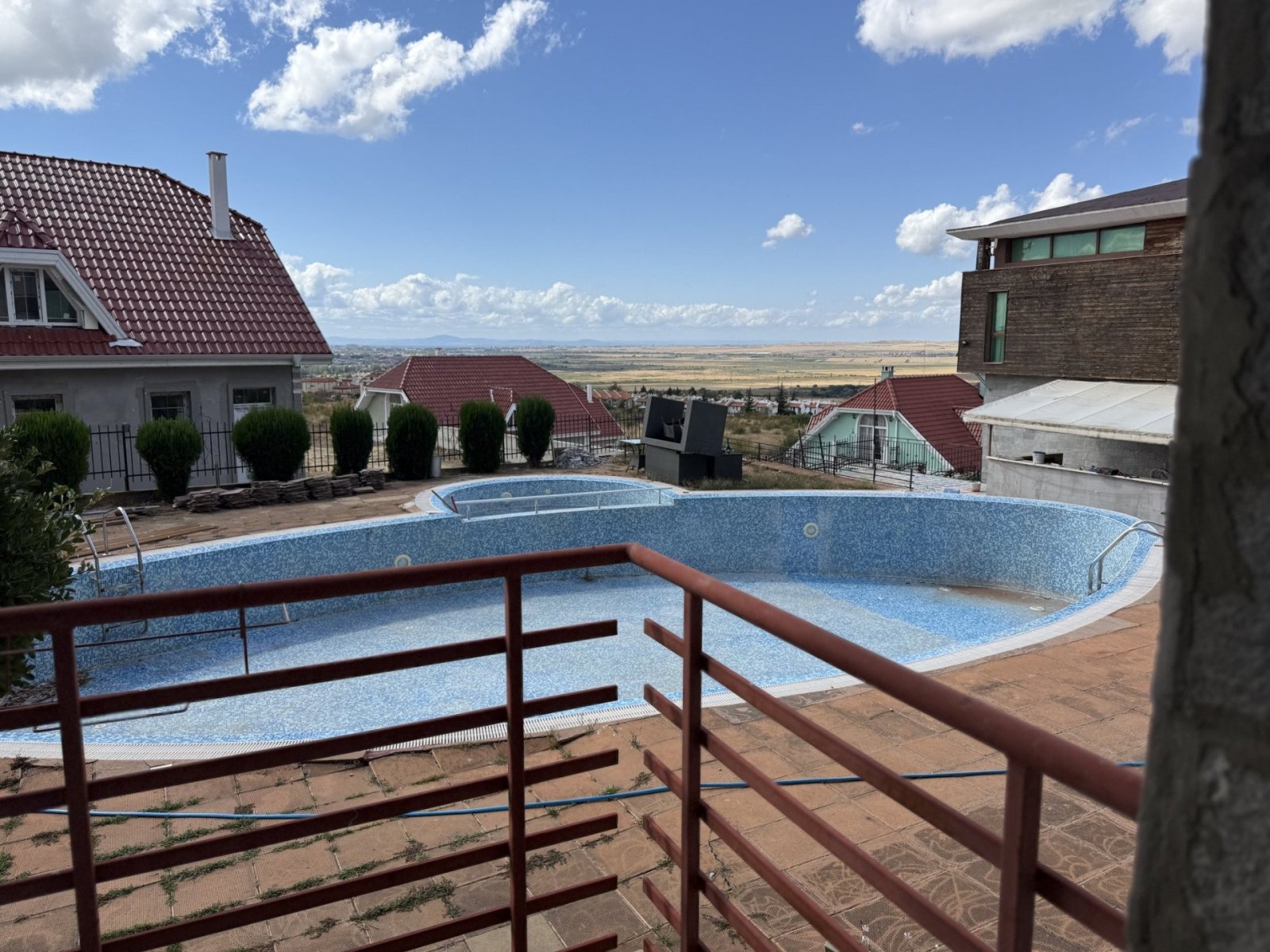 Двустаен апартамент в екологичен район близо до Слънчев бряг — комплекс Golden Eye, Кошарица