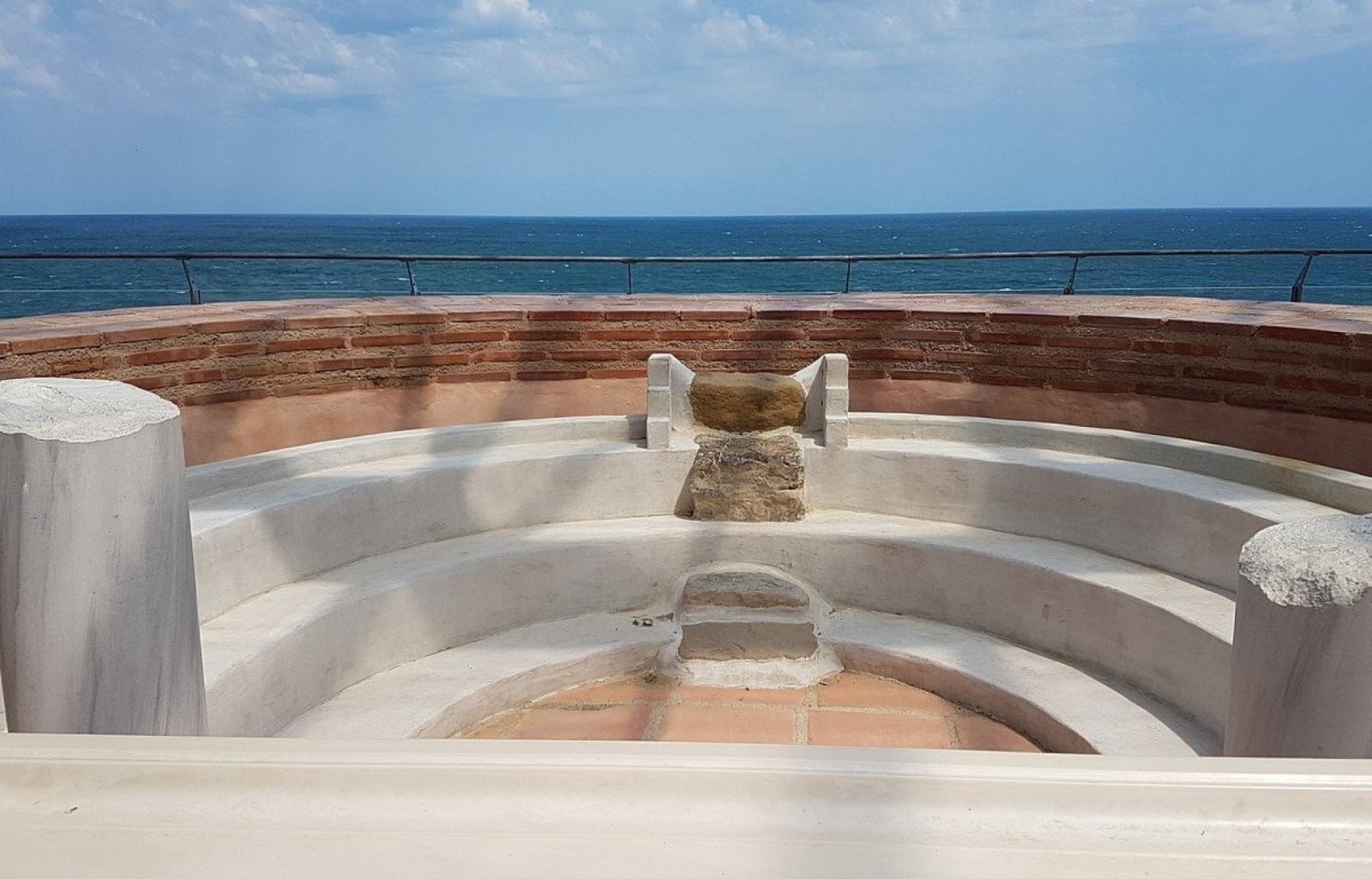 Елегантен едностаен апартамент с гледка към морето, само на 150 м от плажа — Созопол / Бяла, комплекс Pines Beach, България