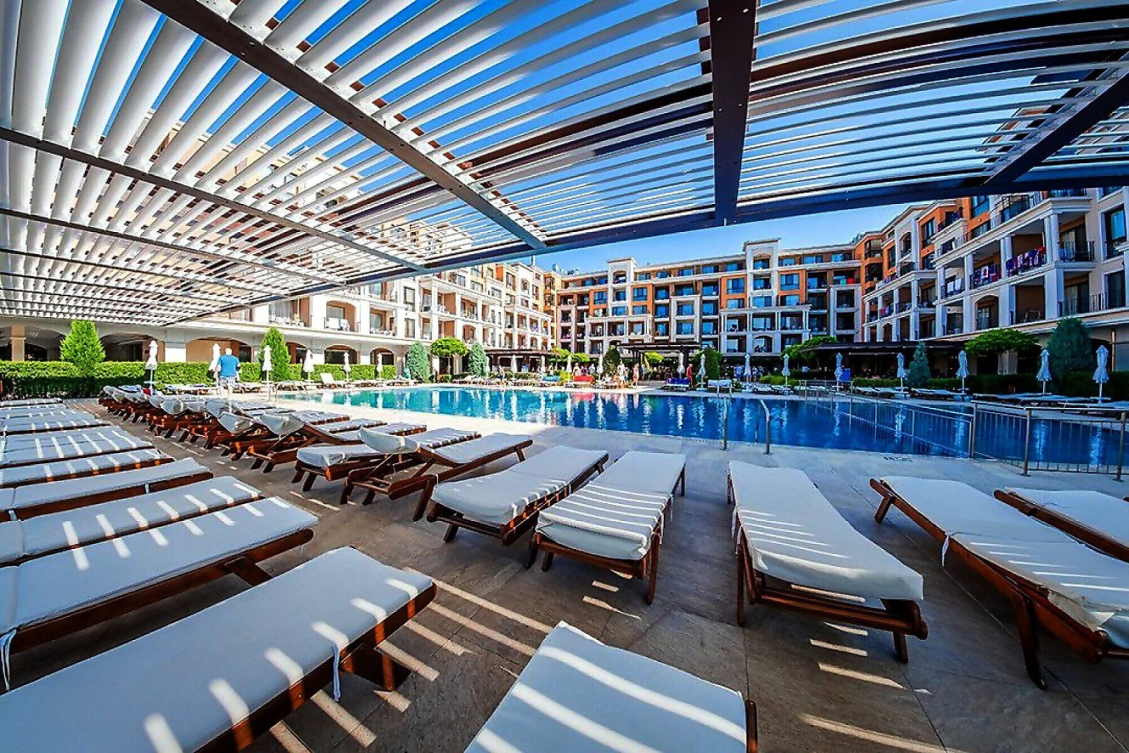 Апартамент 1+1 в комплекс Premier Fort Beach, Свети Влас, България