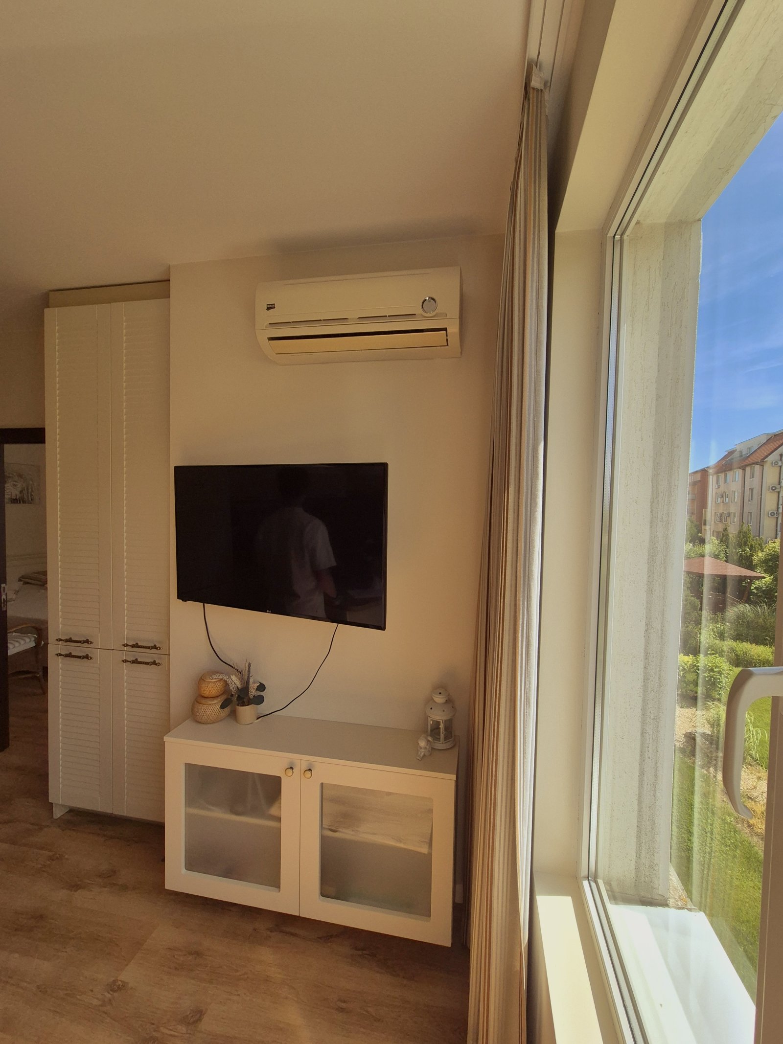 Обзаведен апартамент в Elitonia Gardens, Равда, 1+1