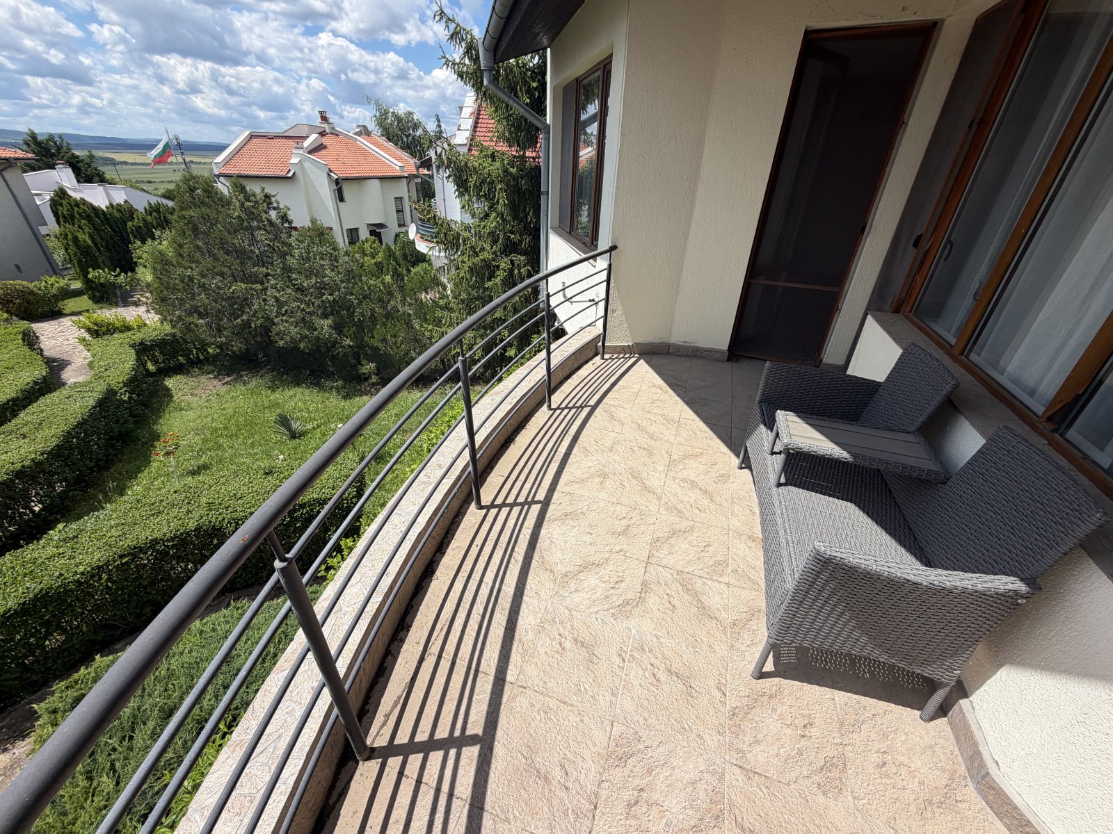 Къща в жилищния комплекс Almond Hill Villas, Косарица, България