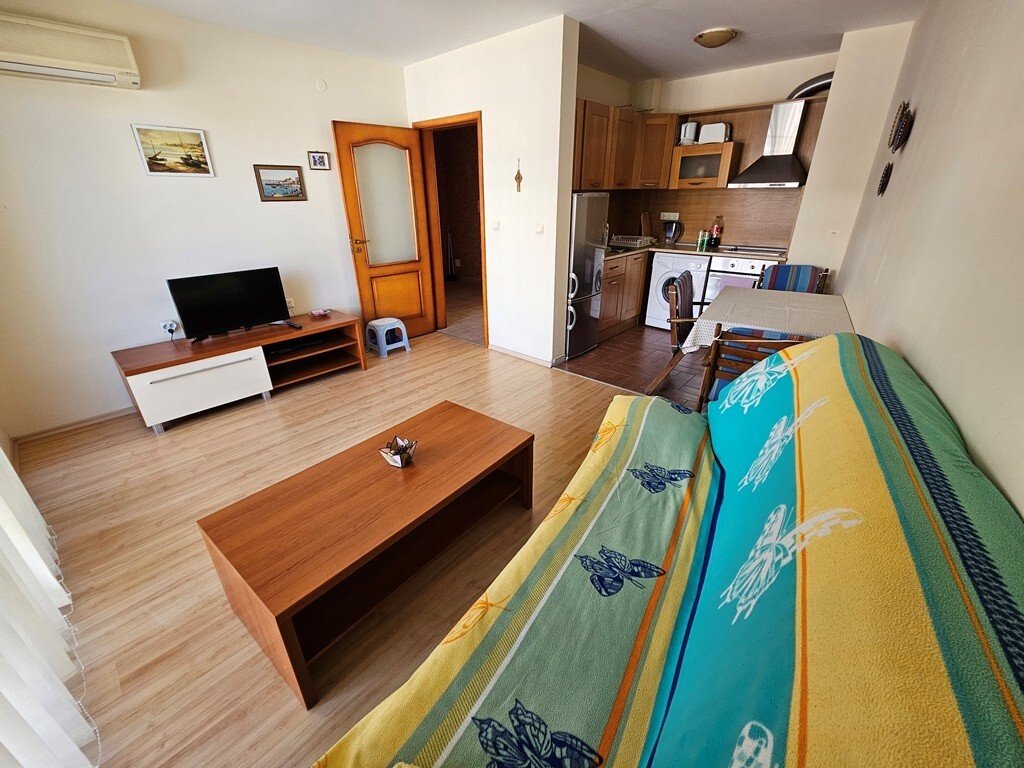 st-vlas-bulgaria-2-bedroom-apartment-messambria-fort-beach-2-KfArL0fNDNFZPz3h