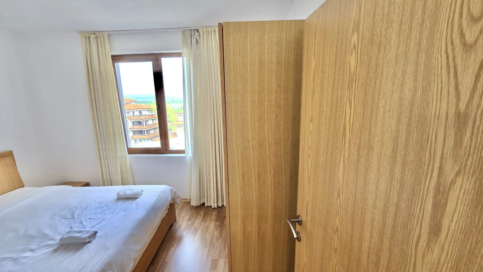 Двустаен апартамент в Vineyards Resort Каблешково, България