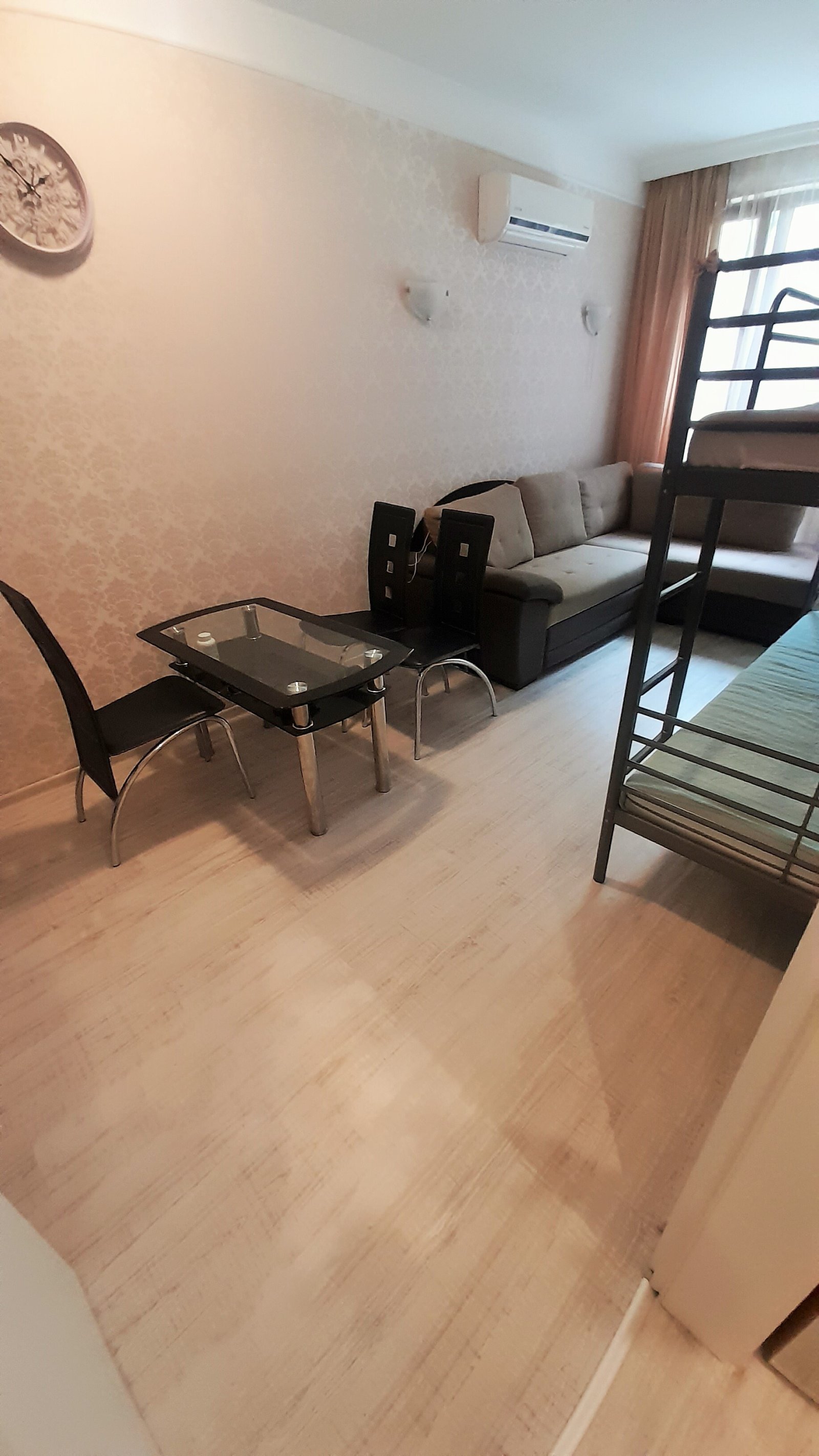 Апартамент с една спалня в жилищен комплекс Harmony Suites 5, Свети Влас, България