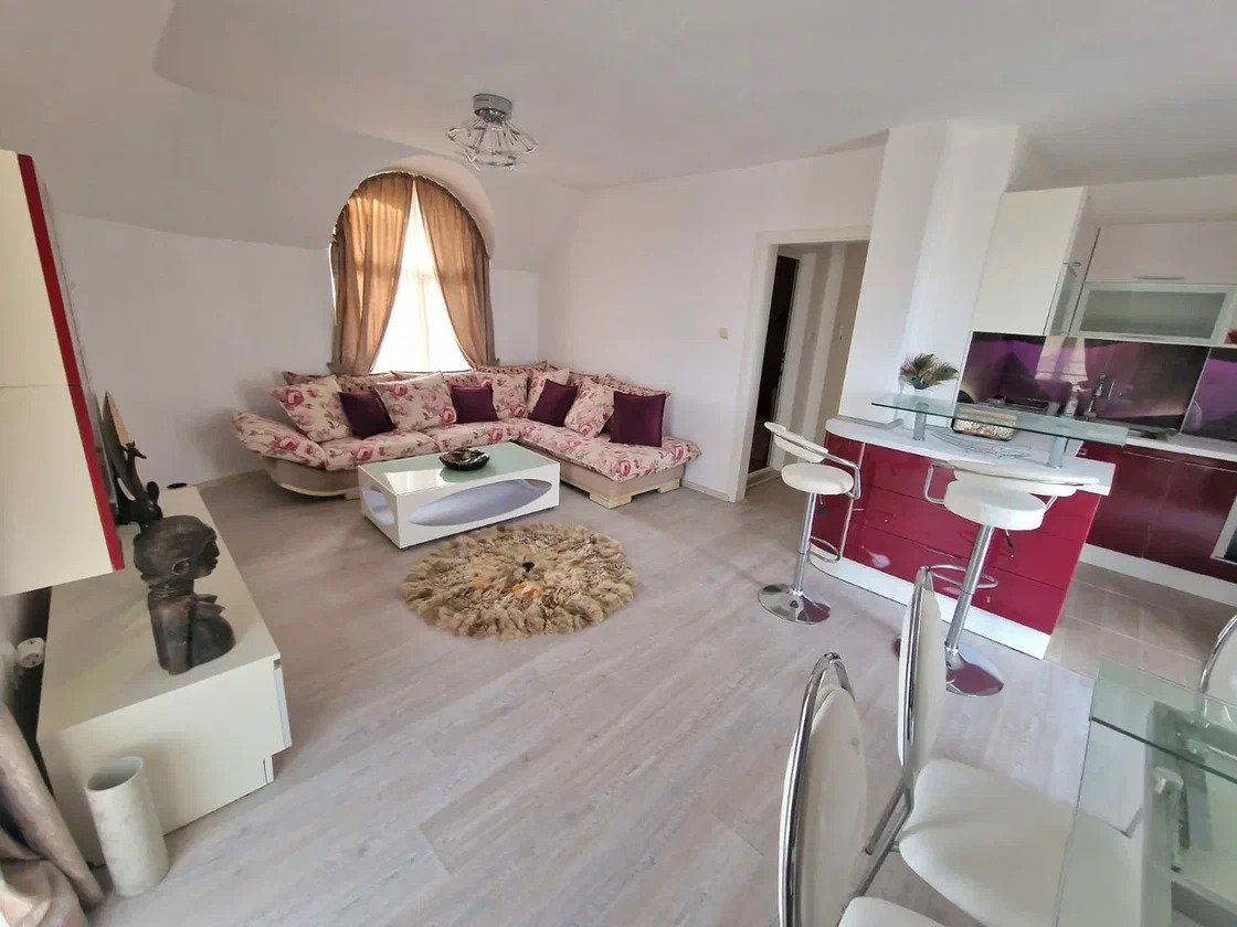 Къща или хотел в Несебър, в Черноморския квартал, България.