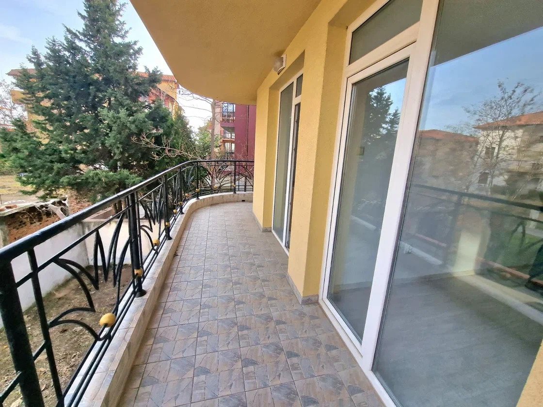 Къща или хотел в Несебър, в Черноморския квартал, България.