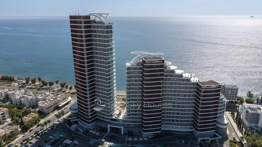 Висок апартамент в Potamos Germasogeias, Лимасол