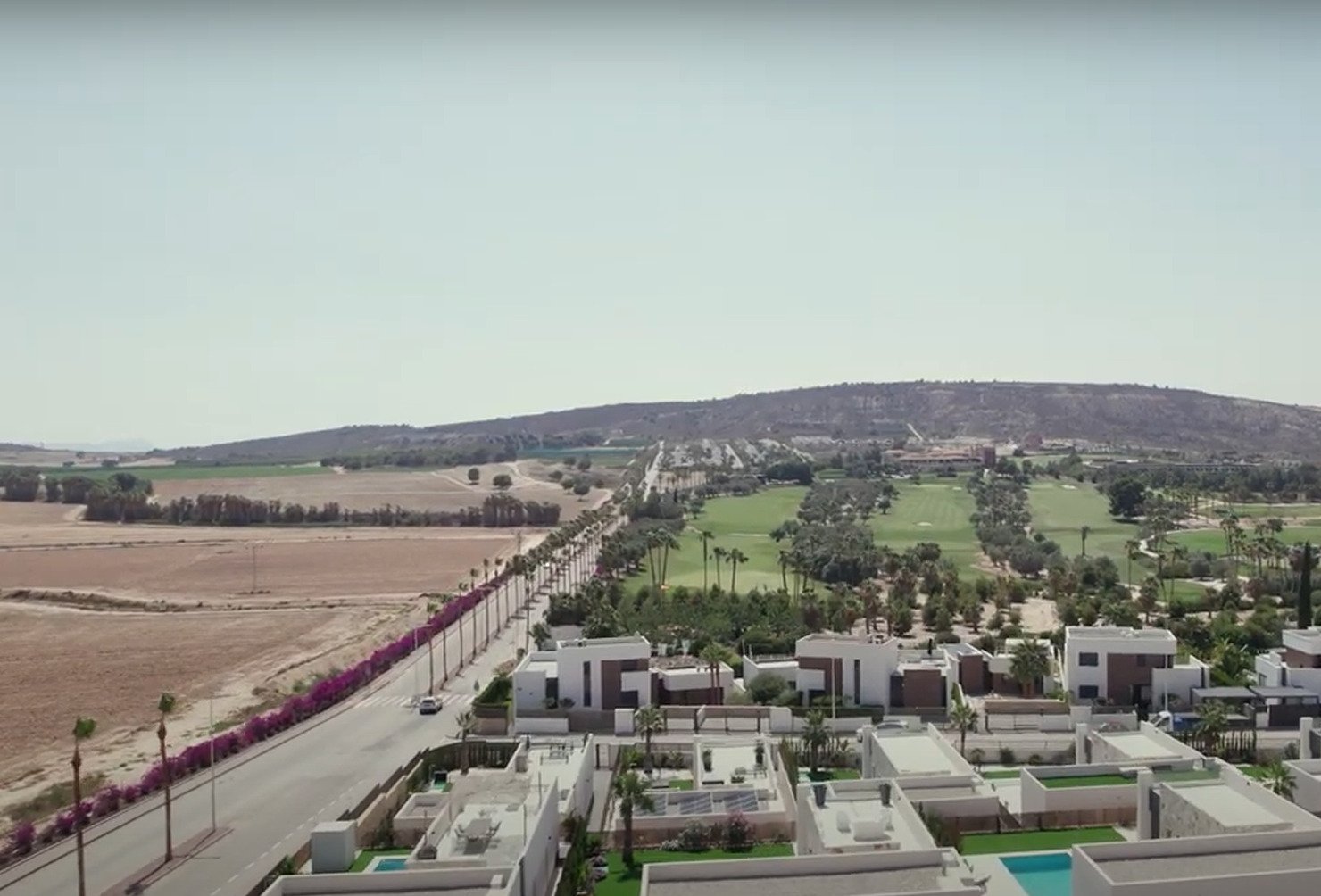 Луксозна и нова къща до голф игрището La Finca, Аликанте