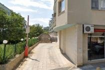 Pomorie: Подземен паркинг в Поморие, България Pomorie: Подземен паркинг в Поморие, България