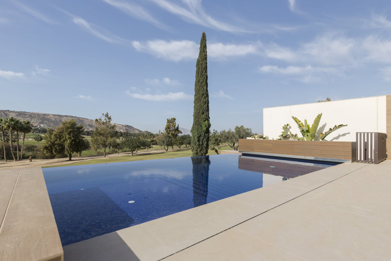 Луксозна вила до голф игрището, La Finca Golf, Аликанте