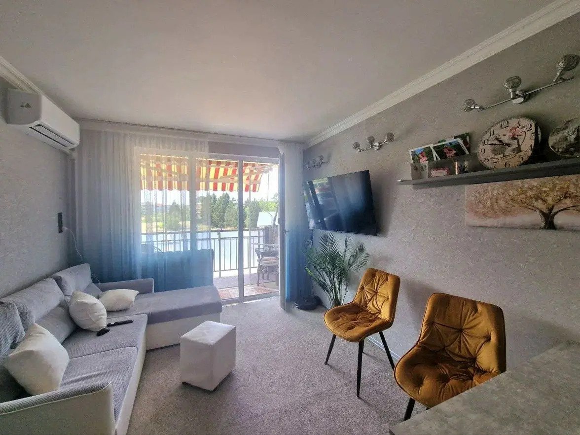 Sunny Beach: Красив двустаен апартамент в комплекса Вип Вижън на Слънчев бряг Sunny Beach: Красив двустаен апартамент в комплекса Вип Вижън на Слънчев бряг