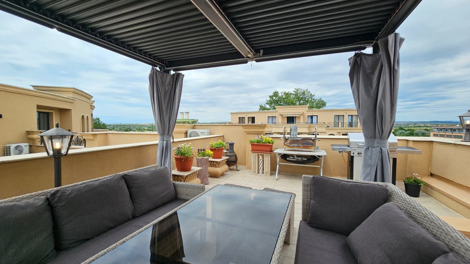 Луксозен пентхаус апартамент от 4 стаи в Aphrodite Park Resort, Слънчев бряг, България