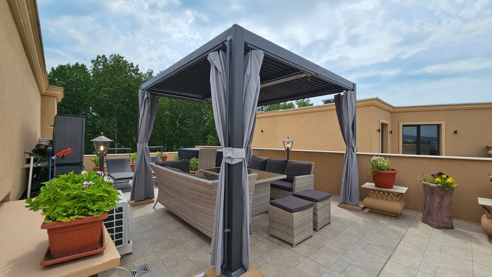 Луксозен пентхаус апартамент от 4 стаи в Aphrodite Park Resort, Слънчев бряг, България