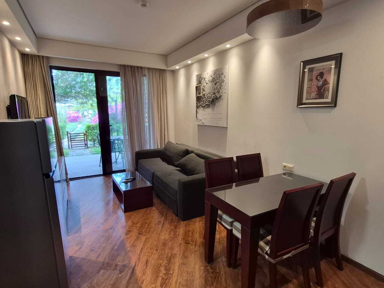 Пълностенно обзаведен двустаен апартамент в Dreamland Oasis Resort близо до Батуми, Грузия – с частна градина и достъп до частен плаж