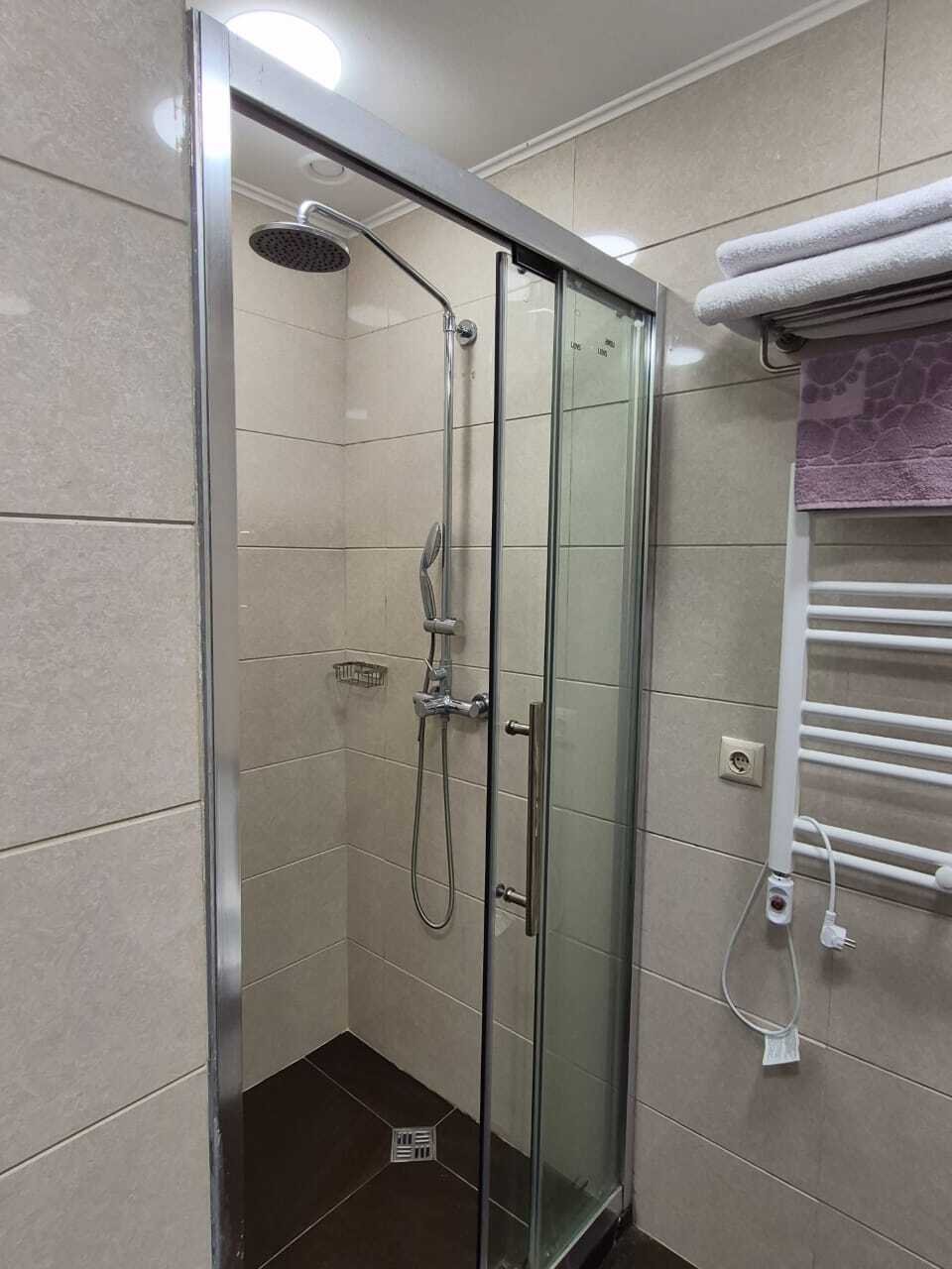 Пълностенно обзаведен двустаен апартамент в Dreamland Oasis Resort близо до Батуми, Грузия – с частна градина и достъп до частен плаж