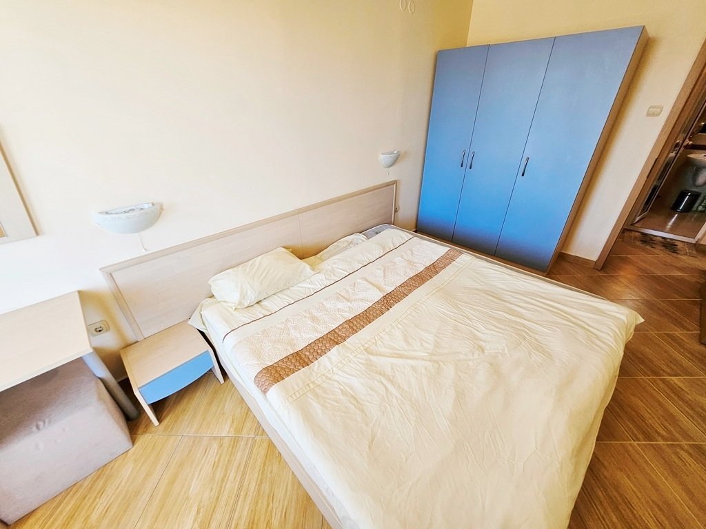 Двустаен апартамент с паркомясто в комплекса Golden Dreams на Слънчев бряг, България