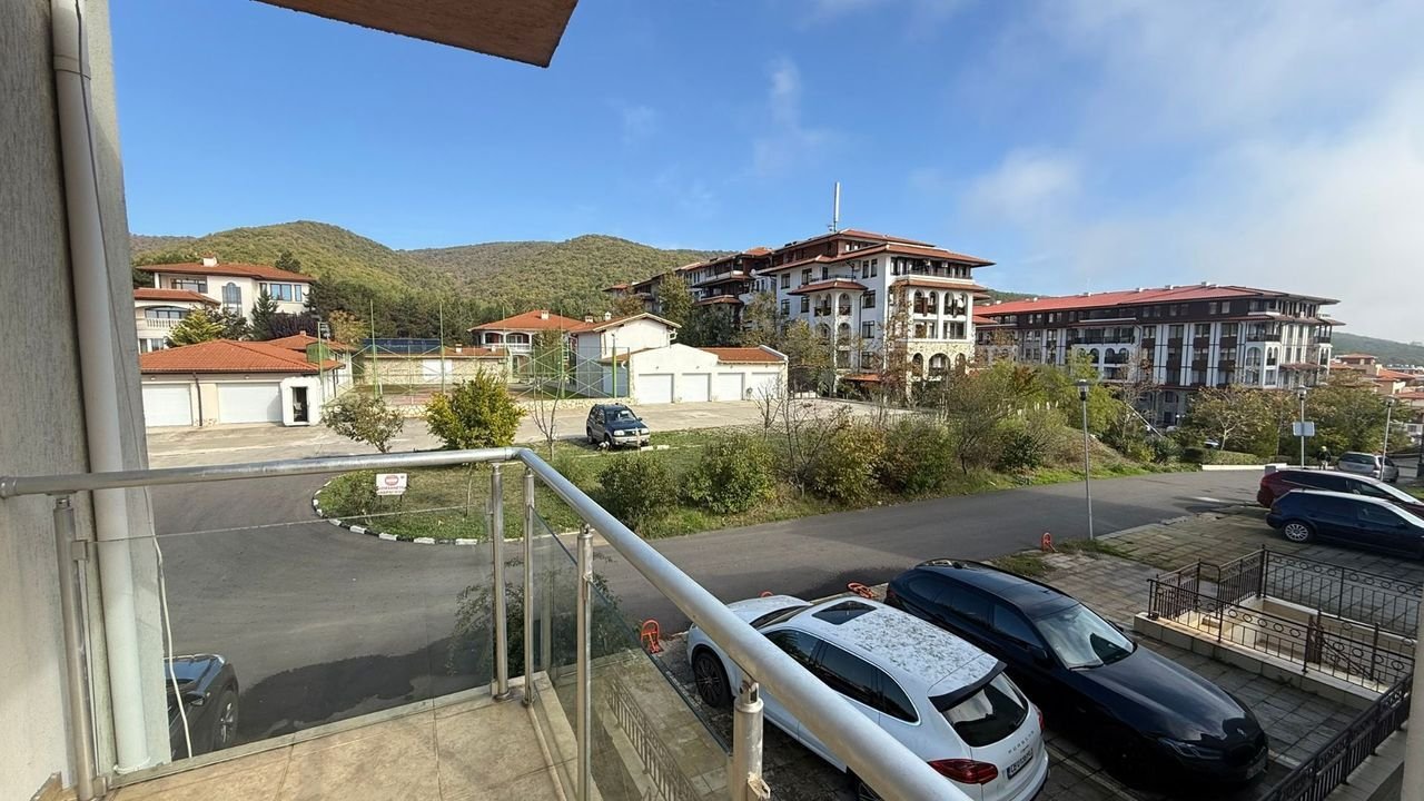 3-стаен апартамент с гледка към морето в Vista Residence в Свети Влас България