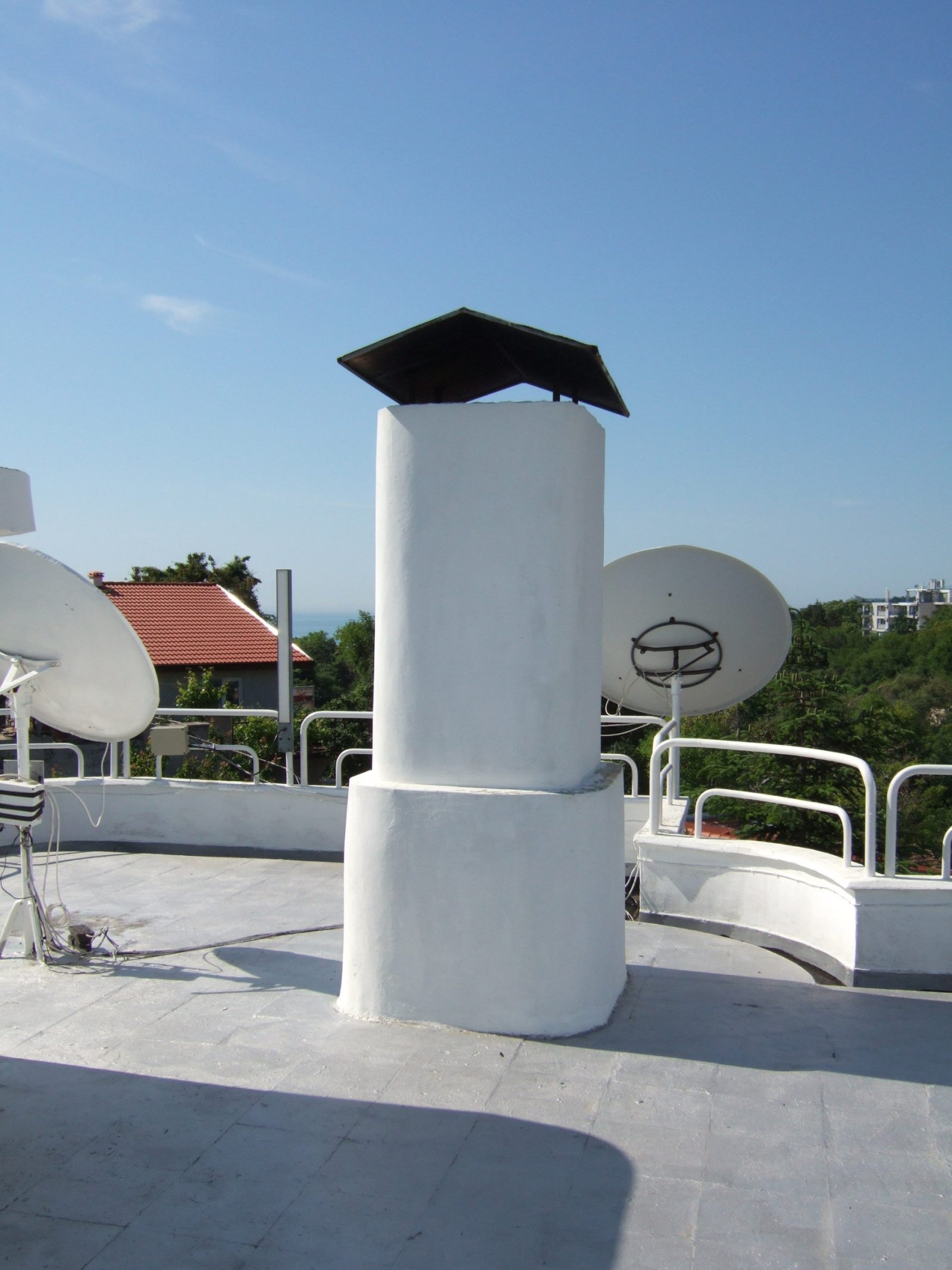 Villa mit Blick auf die Stadt Varna. Balchik BULGARIEN