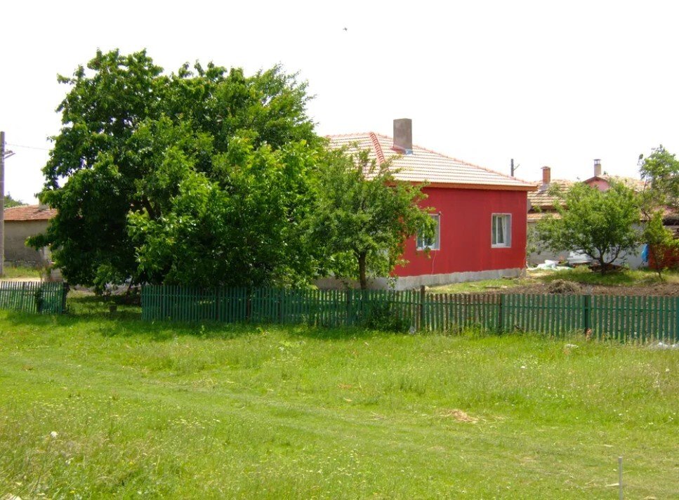 Grundstück im Dorf Sokolovo BULGARIEN