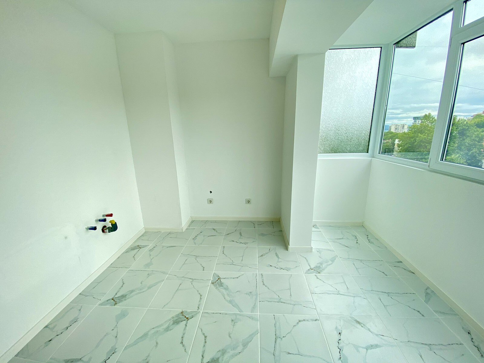 Zwei Zimmer Wohnung in Troshevo