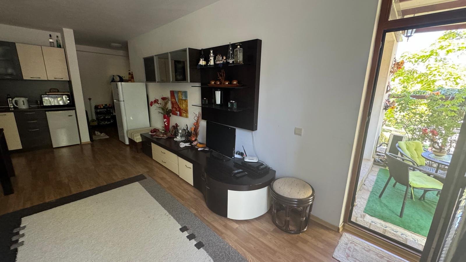 2 Zimmer Wohnung parterre im Vineyards Komplex Kaleshkovo